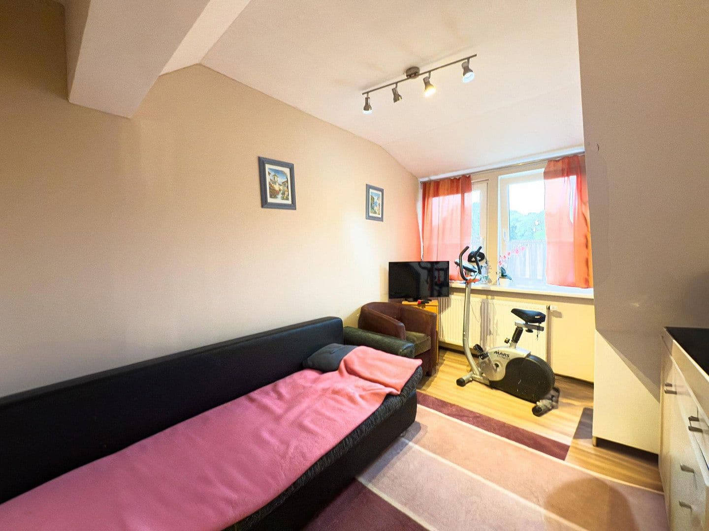 Predaj domu 122 m², pozemok 349 m², Oldendorf, Šlezvicko-Holštajnsko Predaj domu 122 m², pozemok 349 m², Oldendorf, Šlezvicko-Holštajnsko