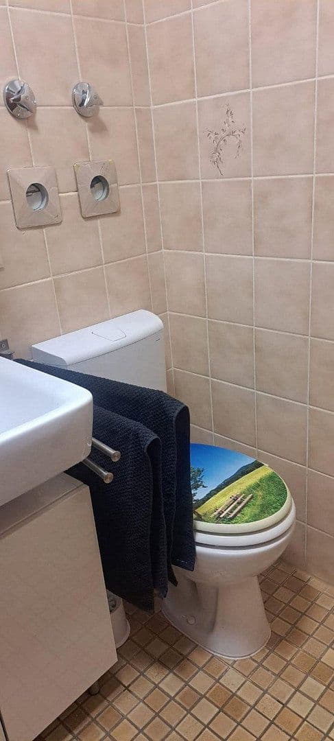 Prenájom bytu 1-izbový 27 m², Moningerstr. 18, Karlsruhe, Bádensko-Wurttembersko Prenájom bytu 1-izbový 27 m², Moningerstr. 18, Karlsruhe, Bádensko-Wurttembersko
