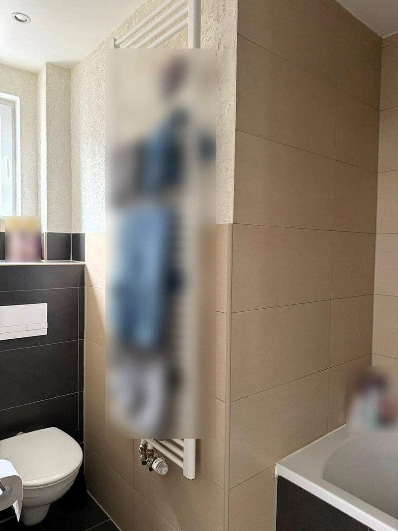 Prenájom bytu 4-izbový 105 m², Karlstr. 10, Alpirsbach, Bádensko-Wurttembersko Prenájom bytu 4-izbový 105 m², Karlstr. 10, Alpirsbach, Bádensko-Wurttembersko