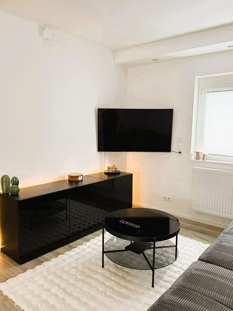 Prenájom bytu 4-izbový 105 m², Karlstr. 10, Alpirsbach, Bádensko-Wurttembersko Prenájom bytu 4-izbový 105 m², Karlstr. 10, Alpirsbach, Bádensko-Wurttembersko