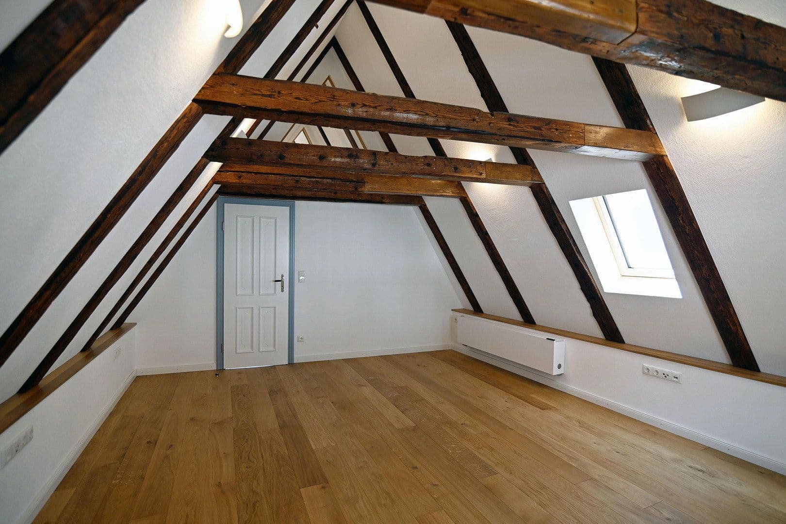 Prenájom bytu 4-izbový 152 m², Untere-Hauptstraße 26-28, Freising, Bavorsko Prenájom bytu 4-izbový 152 m², Untere-Hauptstraße 26-28, Freising, Bavorsko