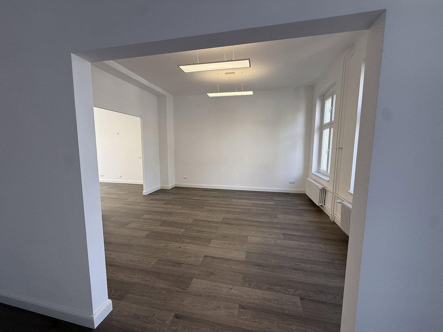Prenájom kancelárie 160 m², Alt-Rudow 42-44, Berlin, Berlín Prenájom kancelárie 160 m², Alt-Rudow 42-44, Berlin, Berlín