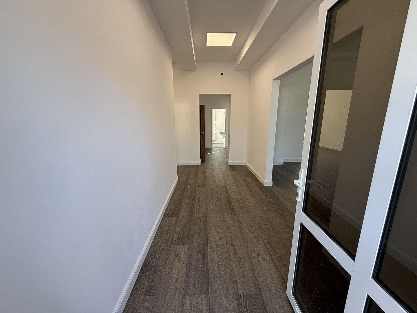 Prenájom kancelárie 160 m², Alt-Rudow 42-44, Berlin, Berlín Prenájom kancelárie 160 m², Alt-Rudow 42-44, Berlin, Berlín
