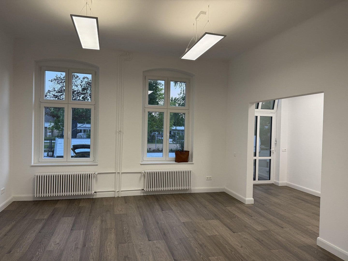 Prenájom kancelárie 160 m², Alt-Rudow 42-44, Berlin, Berlín Prenájom kancelárie 160 m², Alt-Rudow 42-44, Berlin, Berlín