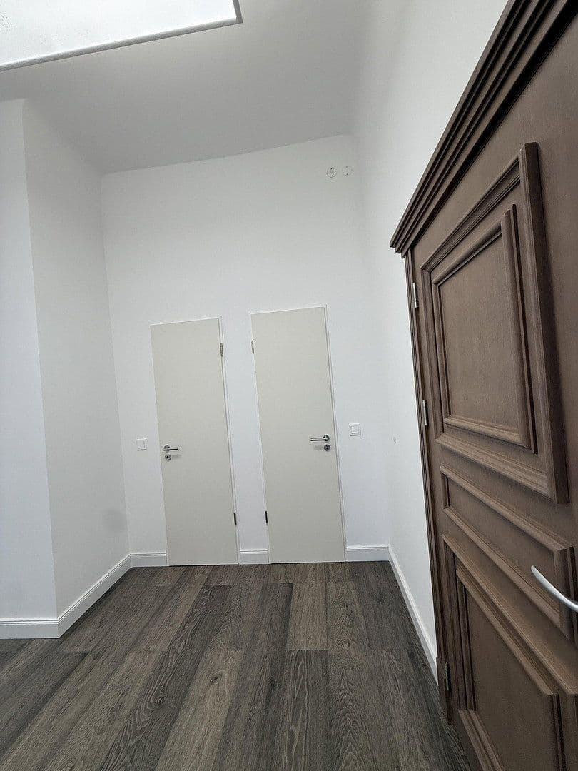 Prenájom kancelárie 160 m², Alt-Rudow 42-44, Berlin, Berlín Prenájom kancelárie 160 m², Alt-Rudow 42-44, Berlin, Berlín