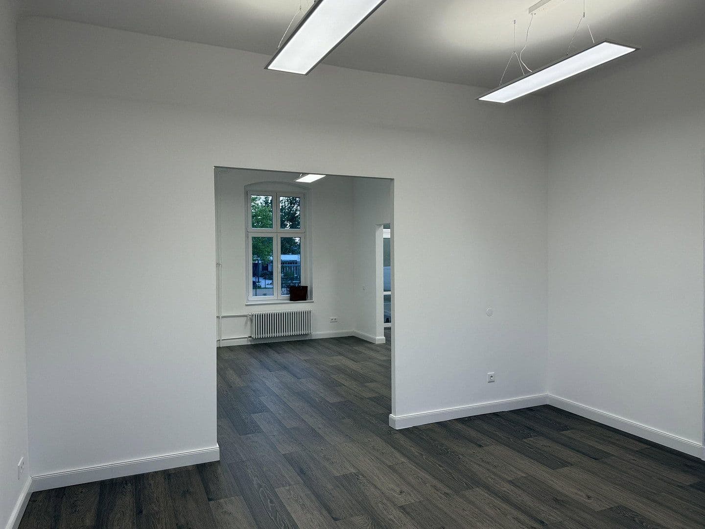 Prenájom kancelárie 160 m², Alt-Rudow 42-44, Berlin, Berlín Prenájom kancelárie 160 m², Alt-Rudow 42-44, Berlin, Berlín