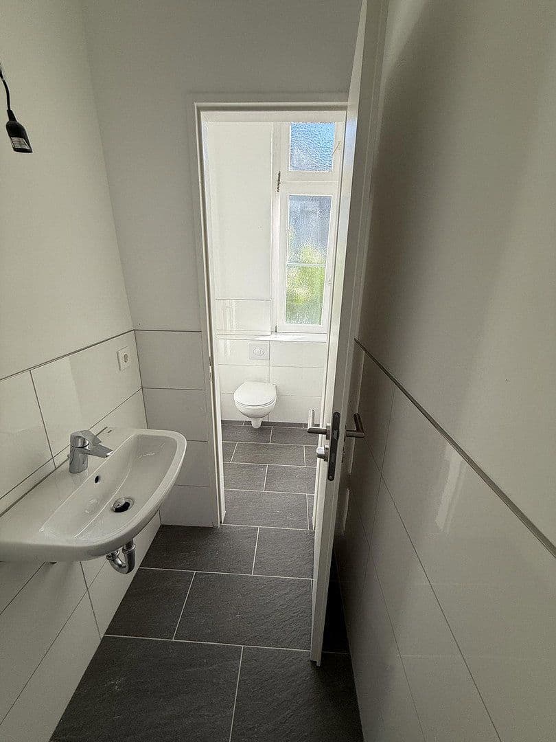 Prenájom kancelárie 160 m², Alt-Rudow 42-44, Berlin, Berlín Prenájom kancelárie 160 m², Alt-Rudow 42-44, Berlin, Berlín