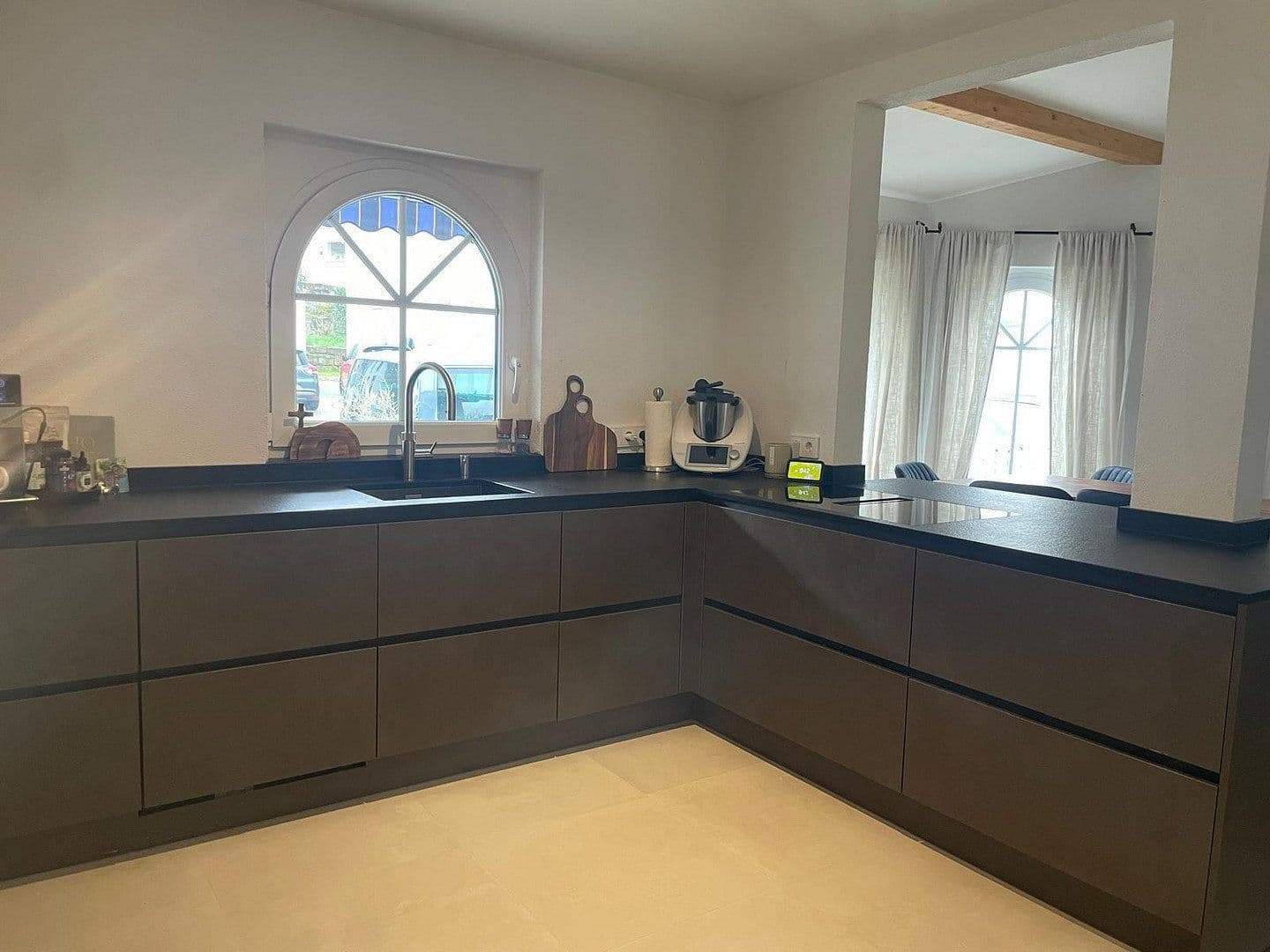 Predaj domu 263 m², pozemok 522 m², Mönsheim, Bádensko-Wurttembersko Predaj domu 263 m², pozemok 522 m², Mönsheim, Bádensko-Wurttembersko