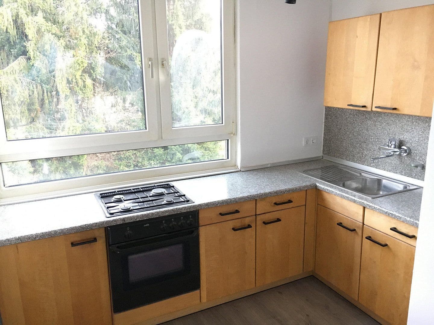 Prenájom bytu 3-izbový 90 m², Pferdebachstr. 78, Witten, Severné Porýnie - Westfálsko Prenájom bytu 3-izbový 90 m², Pferdebachstr. 78, Witten, Severné Porýnie - Westfálsko