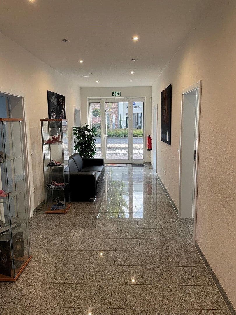 Prenájom kancelárie 520 m², Von-Ketteler-Strasse, Kempen, Severné Porýnie - Westfálsko Prenájom kancelárie 520 m², Von-Ketteler-Strasse, Kempen, Severné Porýnie - Westfálsko