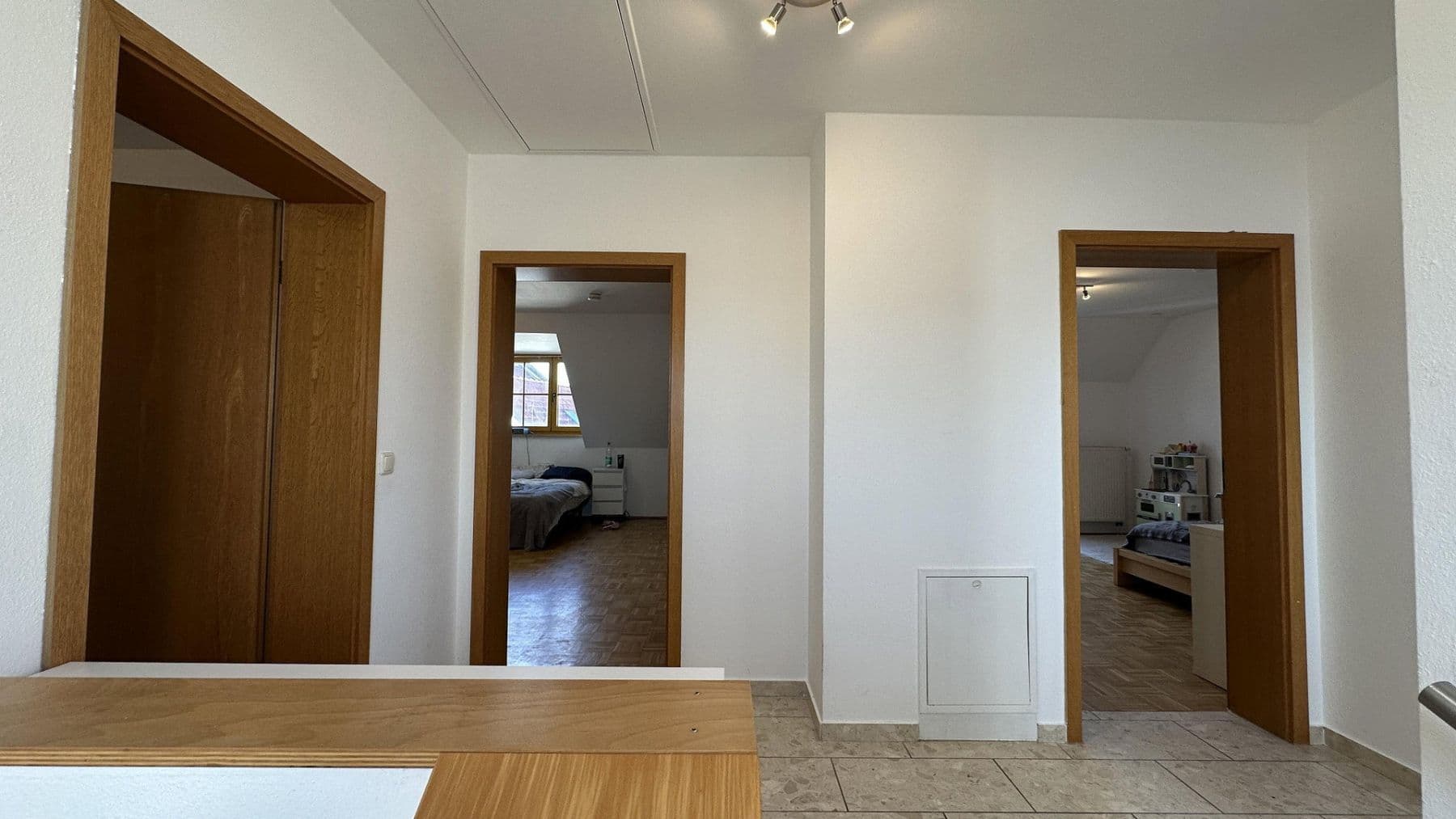 Prenájom domu 150 m², pozemok 325 m², Seubersdorf in der Oberpfalz, Bavorsko Prenájom domu 150 m², pozemok 325 m², Seubersdorf in der Oberpfalz, Bavorsko