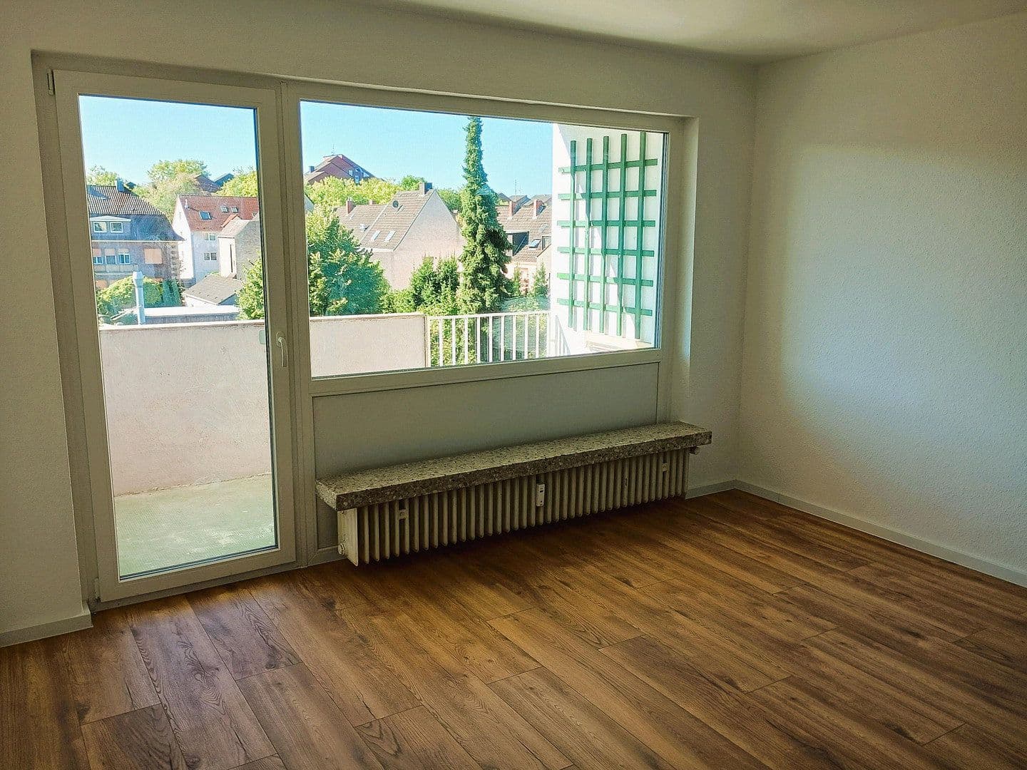 Prenájom bytu 3-izbový 95 m², Bahnhofstraße 19-21, Castrop-Rauxel, Severné Porýnie - Westfálsko Prenájom bytu 3-izbový 95 m², Bahnhofstraße 19-21, Castrop-Rauxel, Severné Porýnie - Westfálsko