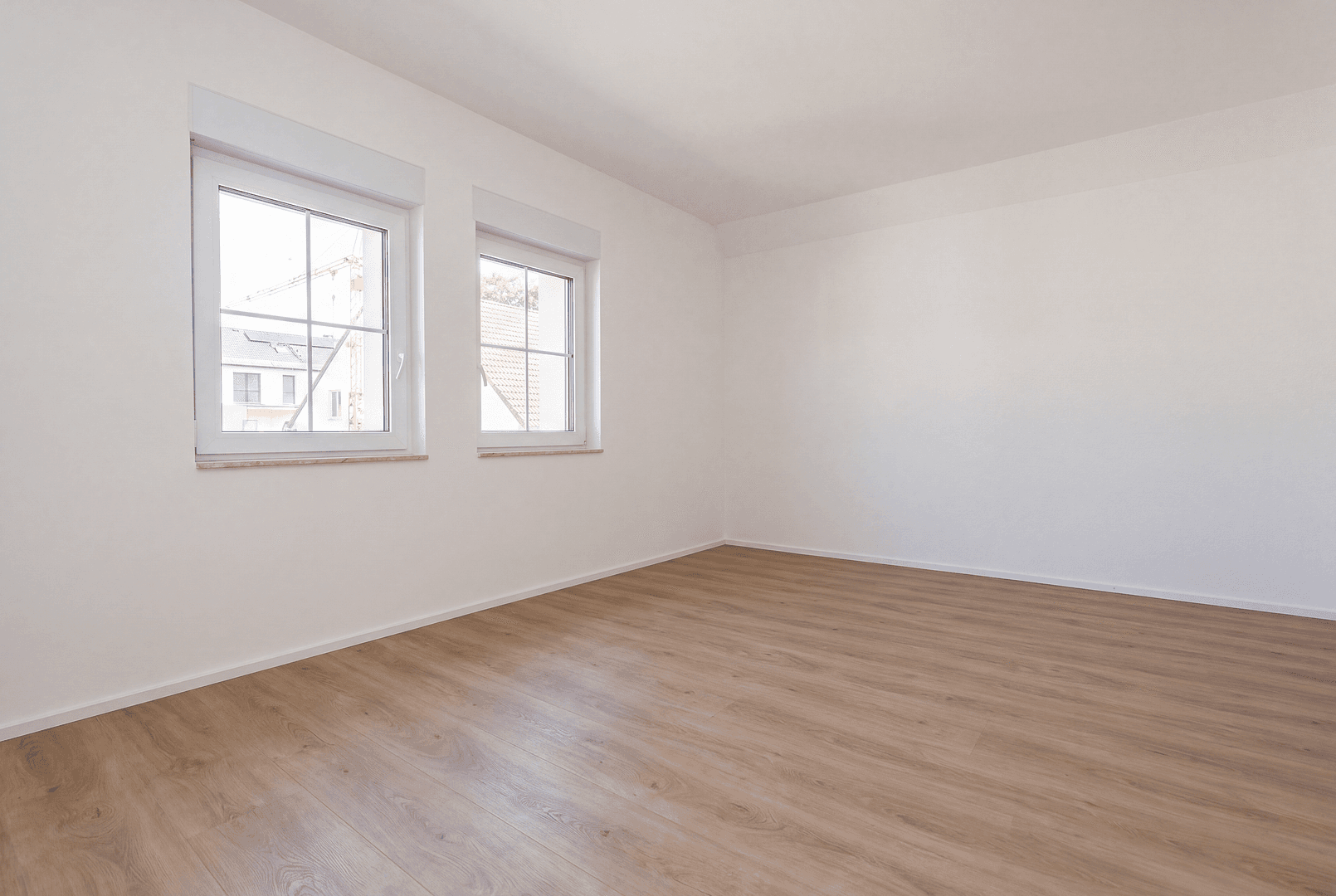 Prenájom bytu 5-izbový 120 m², Sulzburgstraße 34, Lenningen, Bádensko-Wurttembersko Prenájom bytu 5-izbový 120 m², Sulzburgstraße 34, Lenningen, Bádensko-Wurttembersko