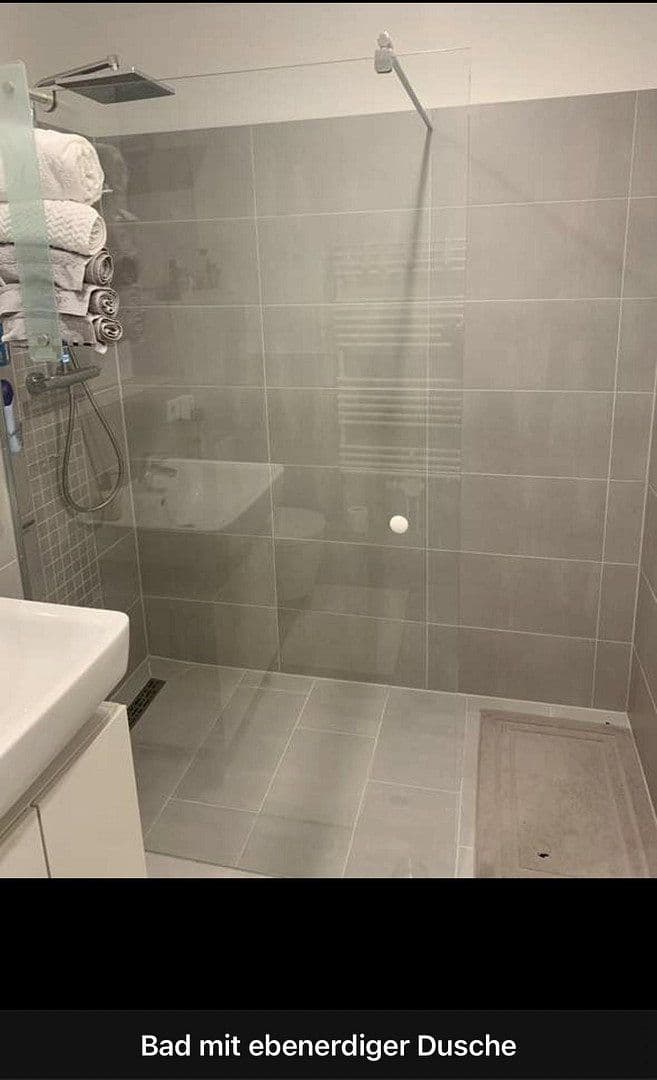 Prenájom bytu 3-izbový 97 m², Im Äuelchen 39, Bonn, Severné Porýnie - Westfálsko Prenájom bytu 3-izbový 97 m², Im Äuelchen 39, Bonn, Severné Porýnie - Westfálsko