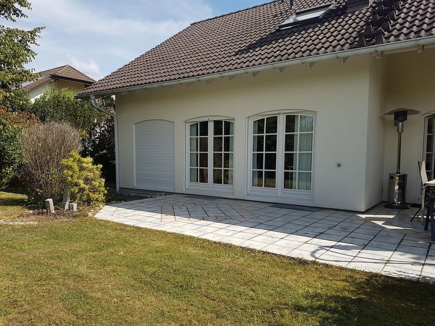 Prenájom domu 150 m², pozemok 767 m², Feuerdornweg 4, Ravenstein, Bádensko-Wurttembersko Prenájom domu 150 m², pozemok 767 m², Feuerdornweg 4, Ravenstein, Bádensko-Wurttembersko