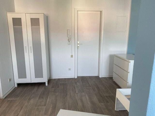 Prenájom bytu 1-izbový 34 m², Kirchplatz 8a, Bad Salzungen, Durínsko Prenájom bytu 1-izbový 34 m², Kirchplatz 8a, Bad Salzungen, Durínsko