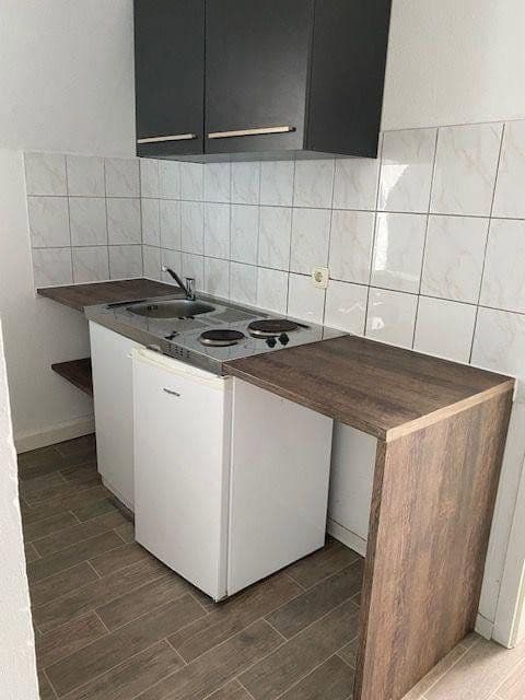 Prenájom bytu 1-izbový 34 m², Kirchplatz 8a, Bad Salzungen, Durínsko Prenájom bytu 1-izbový 34 m², Kirchplatz 8a, Bad Salzungen, Durínsko