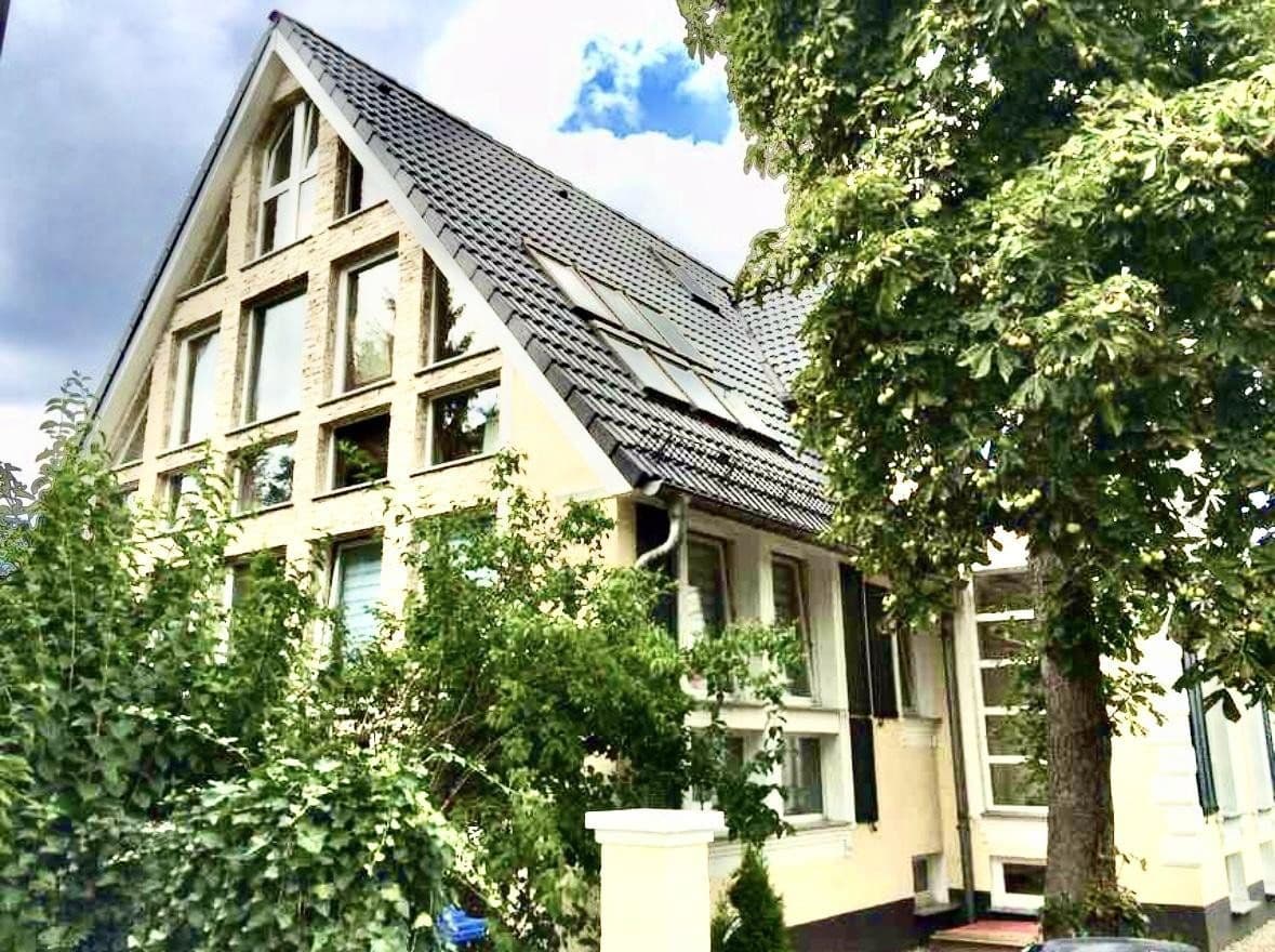 Predaj domu 300 m², pozemok 400 m², Alice-Bloch-Str.11, Nuthetal, Brandenbursko Predaj domu 300 m², pozemok 400 m², Alice-Bloch-Str.11, Nuthetal, Brandenbursko