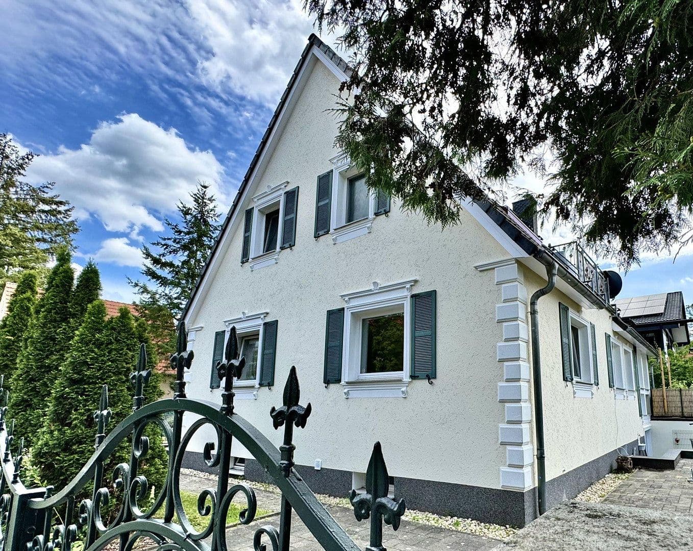 Predaj domu 300 m², pozemok 400 m², Alice-Bloch-Str.11, Nuthetal, Brandenbursko Predaj domu 300 m², pozemok 400 m², Alice-Bloch-Str.11, Nuthetal, Brandenbursko