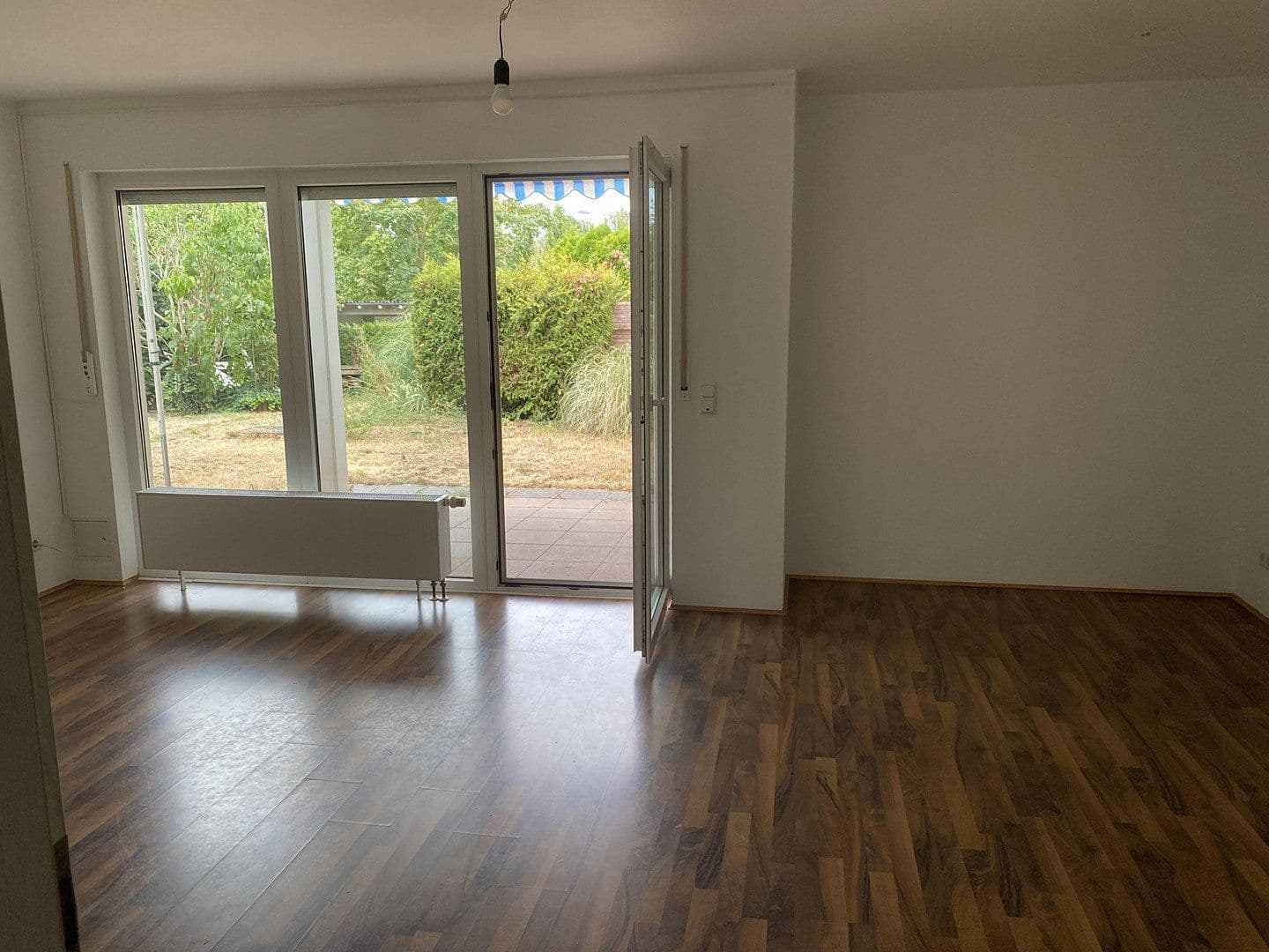 Predaj bytu 3-izbový 96 m², Steinbacher Hohl 31, Frankfurt OT Praunheim, Hesensko Predaj bytu 3-izbový 96 m², Steinbacher Hohl 31, Frankfurt OT Praunheim, Hesensko