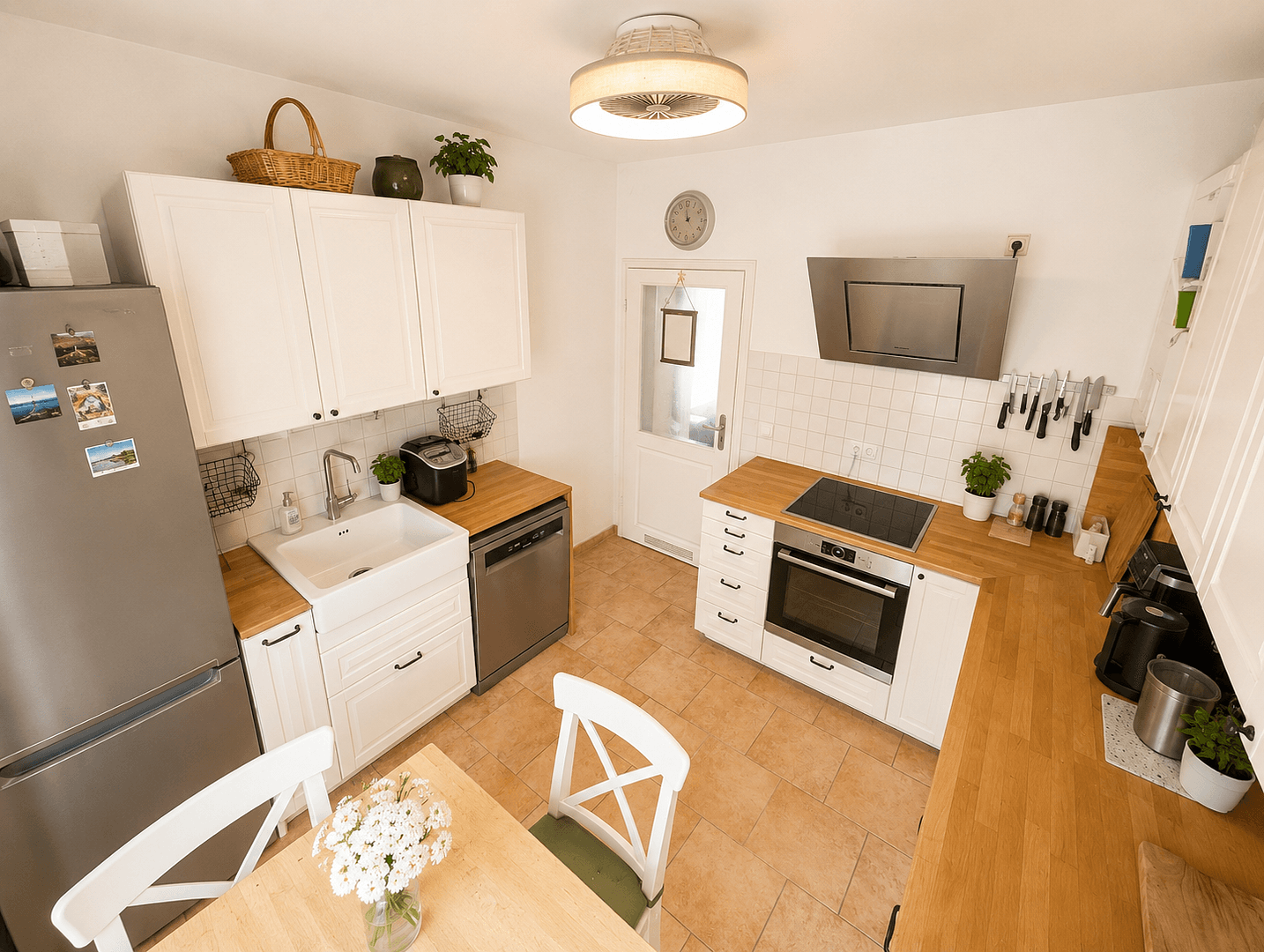 Predaj bytu 3-izbový 75 m², Berlin, Berlín Predaj bytu 3-izbový 75 m², Berlin, Berlín