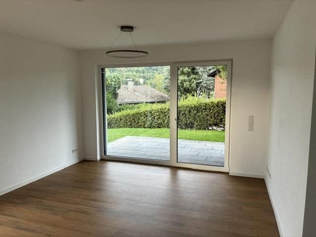 Prenájom bytu 2-izbový 67 m², Dorffeld 16, Engelskirchen, Severné Porýnie - Westfálsko Prenájom bytu 2-izbový 67 m², Dorffeld 16, Engelskirchen, Severné Porýnie - Westfálsko