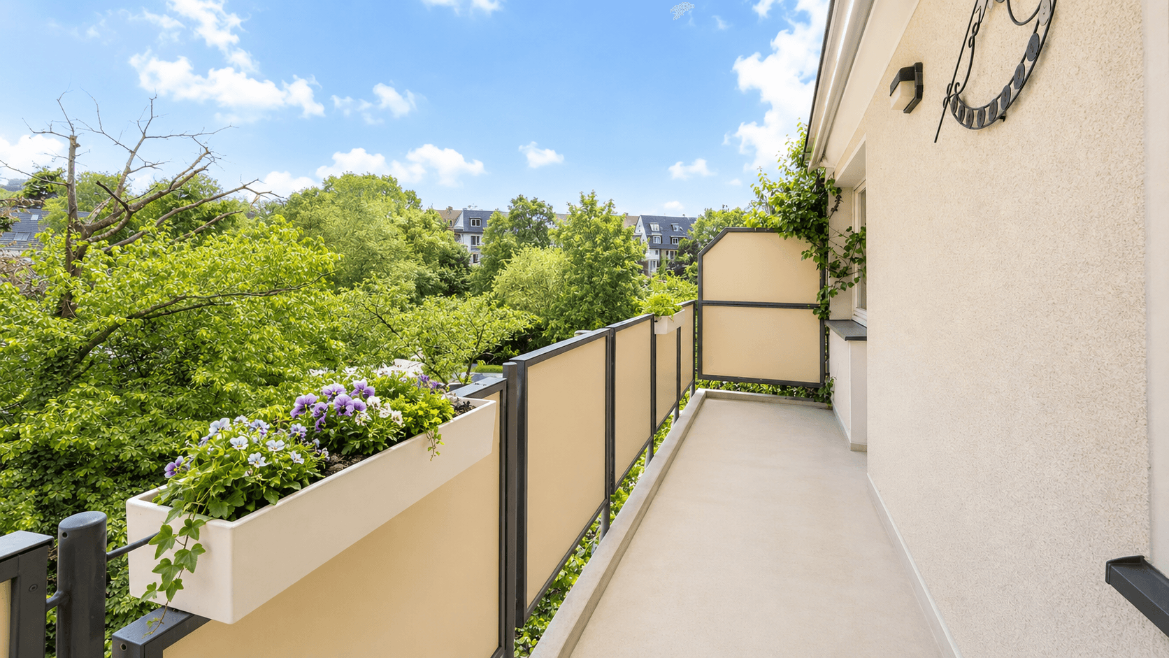 Prenájom bytu 3-izbový 76 m², Frankenstr. 75, Essen, Severné Porýnie - Westfálsko Prenájom bytu 3-izbový 76 m², Frankenstr. 75, Essen, Severné Porýnie - Westfálsko
