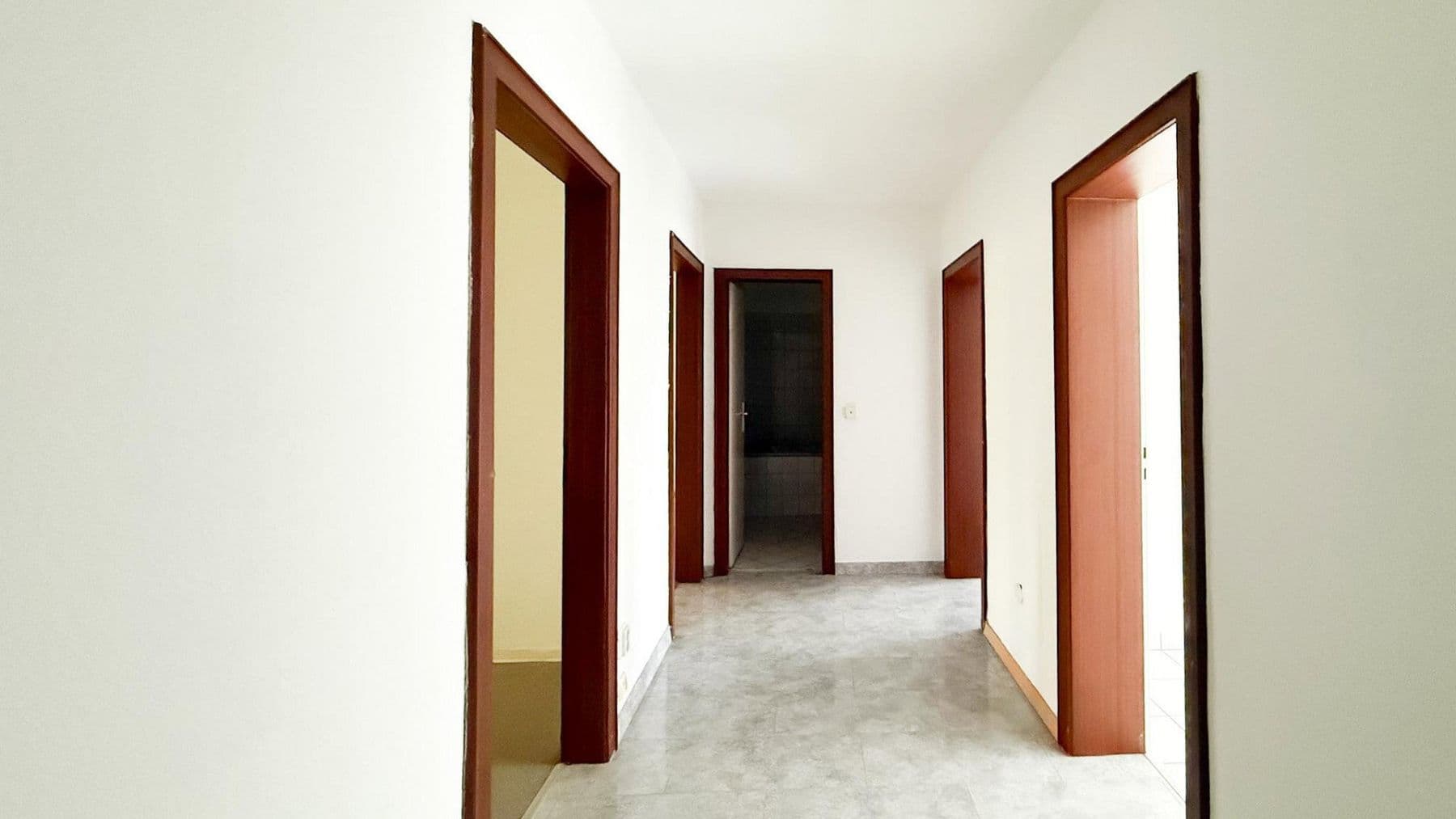 Prenájom bytu 3-izbový 76 m², Frankenstr. 75, Essen, Severné Porýnie - Westfálsko Prenájom bytu 3-izbový 76 m², Frankenstr. 75, Essen, Severné Porýnie - Westfálsko