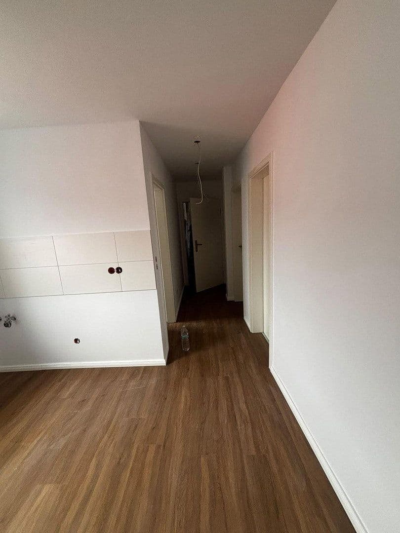 Prenájom bytu 4-izbový 72 m², Moststraße 7, Bayern - Fürth, Bavorsko Prenájom bytu 4-izbový 72 m², Moststraße 7, Bayern - Fürth, Bavorsko