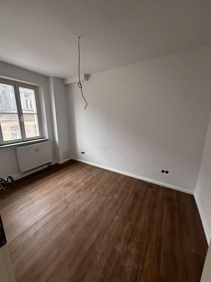 Prenájom bytu 4-izbový 72 m², Moststraße 7, Bayern - Fürth, Bavorsko Prenájom bytu 4-izbový 72 m², Moststraße 7, Bayern - Fürth, Bavorsko