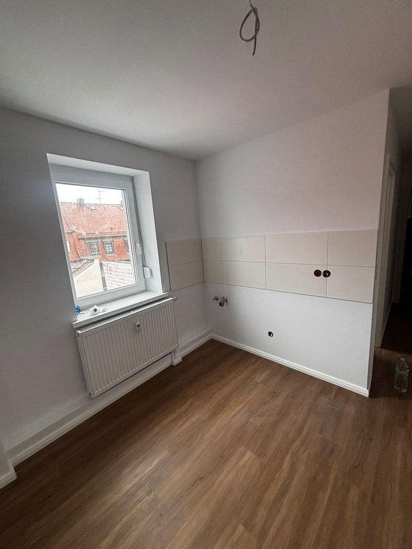 Prenájom bytu 4-izbový 72 m², Moststraße 7, Bayern - Fürth, Bavorsko Prenájom bytu 4-izbový 72 m², Moststraße 7, Bayern - Fürth, Bavorsko