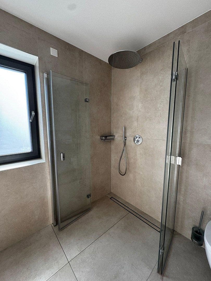 Prenájom bytu 3-izbový 86 m², Kaiserstraße 41c, Waldbröl, Severné Porýnie - Westfálsko Prenájom bytu 3-izbový 86 m², Kaiserstraße 41c, Waldbröl, Severné Porýnie - Westfálsko