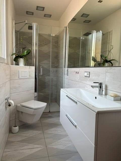 Predaj domu 150 m², pozemok 735 m², Lahnstein, Porýnie-Falcko Predaj domu 150 m², pozemok 735 m², Lahnstein, Porýnie-Falcko