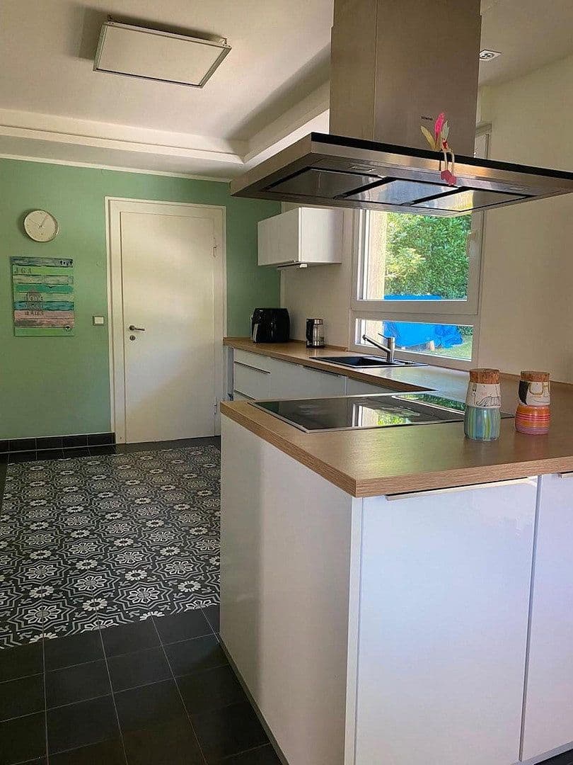 Predaj domu 150 m², pozemok 735 m², Lahnstein, Porýnie-Falcko Predaj domu 150 m², pozemok 735 m², Lahnstein, Porýnie-Falcko