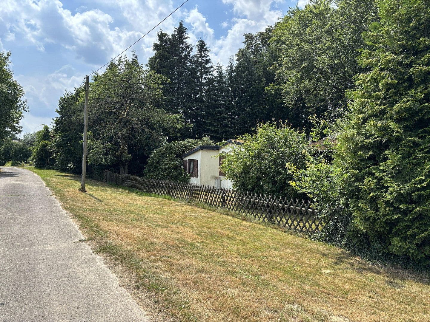 Predaj domu 65 m², pozemok 944 m², Bassum, Dolné Sasko Predaj domu 65 m², pozemok 944 m², Bassum, Dolné Sasko
