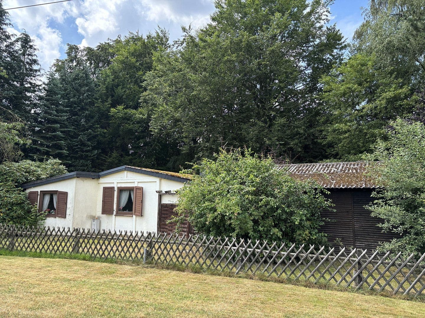 Predaj domu 65 m², pozemok 944 m², Bassum, Dolné Sasko Predaj domu 65 m², pozemok 944 m², Bassum, Dolné Sasko