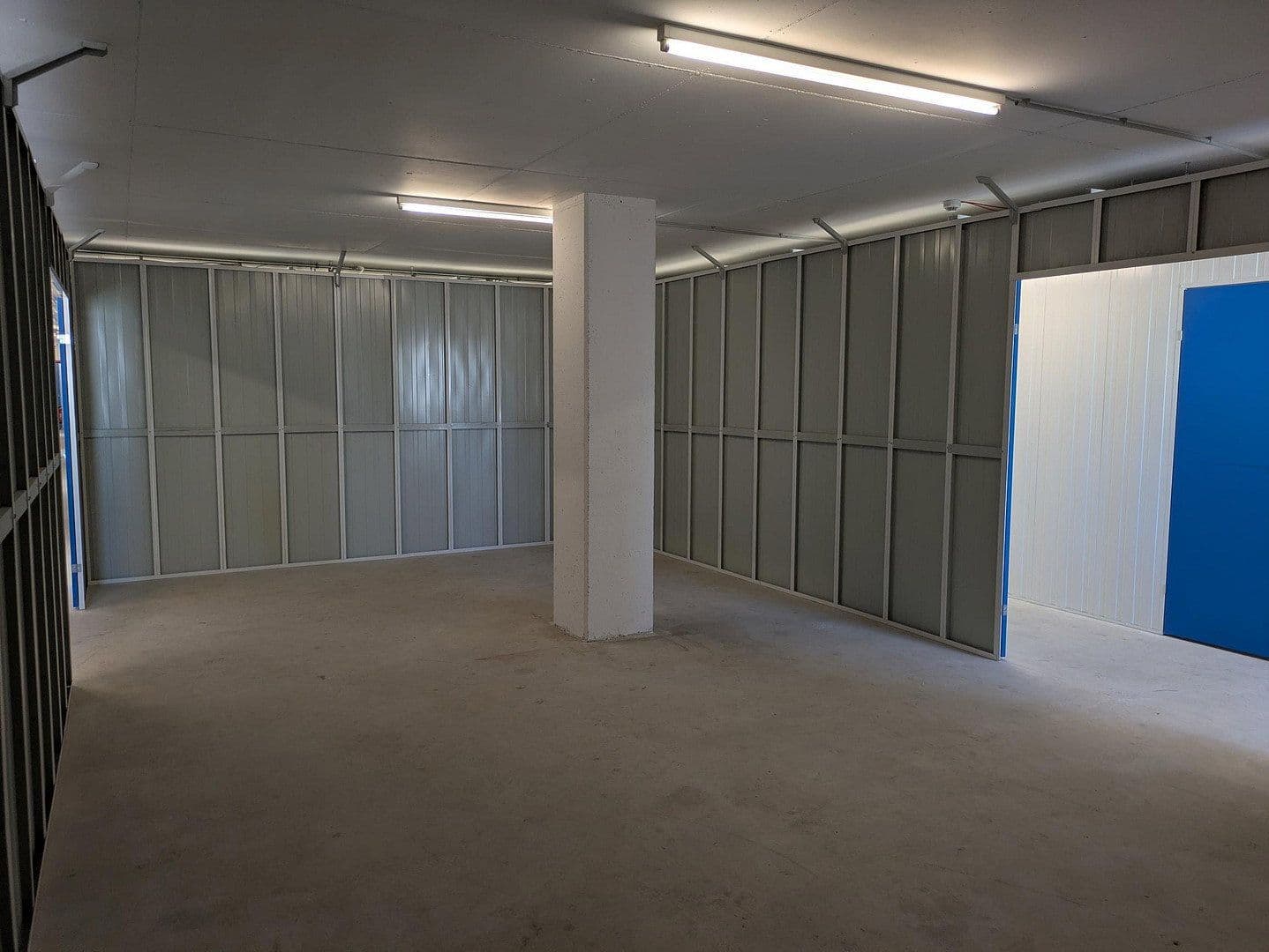 Prenájom nebytového priestoru 41 m², Schnellerstrasse 18a, Berlin, Berlín Prenájom nebytového priestoru 41 m², Schnellerstrasse 18a, Berlin, Berlín