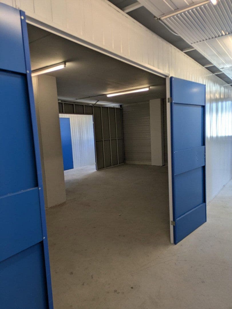 Prenájom nebytového priestoru 41 m², Schnellerstrasse 18a, Berlin, Berlín Prenájom nebytového priestoru 41 m², Schnellerstrasse 18a, Berlin, Berlín