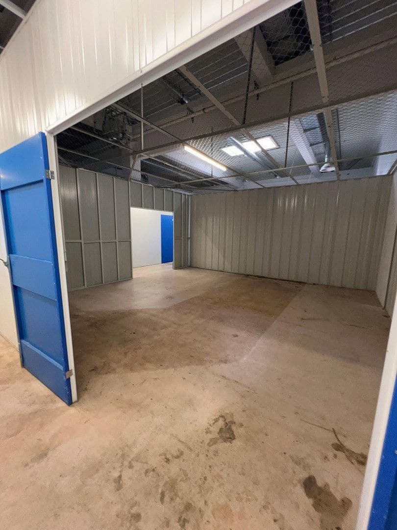 Prenájom nebytového priestoru 41 m², Grenzallee 37, Berlin, Berlín Prenájom nebytového priestoru 41 m², Grenzallee 37, Berlin, Berlín