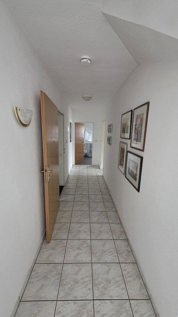 Prenájom bytu 3-izbový 90 m², Markelo Platz 7, Spelle, Dolné Sasko Prenájom bytu 3-izbový 90 m², Markelo Platz 7, Spelle, Dolné Sasko