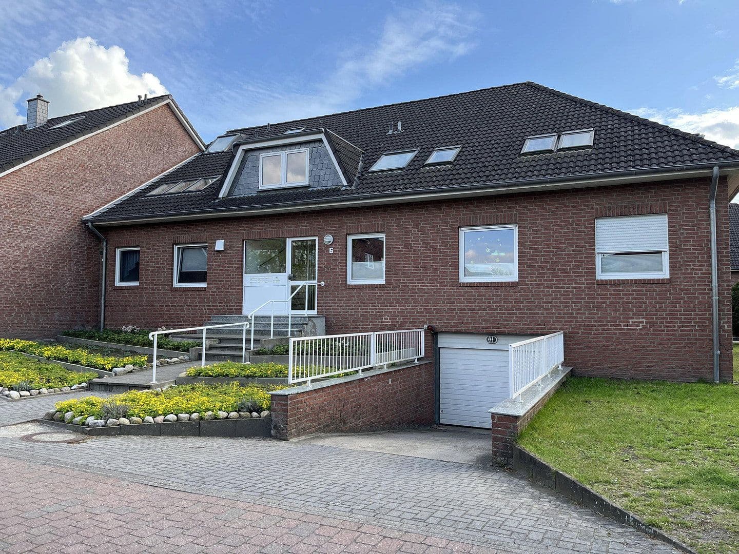 Predaj bytu 4-izbový 96 m², Stuhr, Dolné Sasko Predaj bytu 4-izbový 96 m², Stuhr, Dolné Sasko