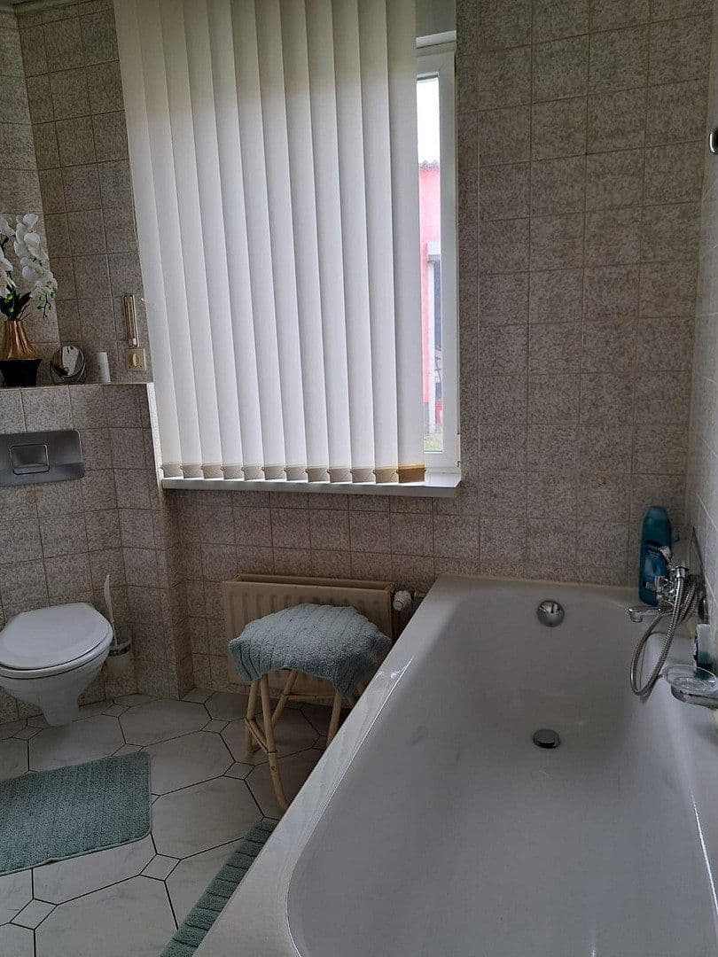 Predaj domu 90 m², pozemok 753 m², Berlin, Berlín Predaj domu 90 m², pozemok 753 m², Berlin, Berlín