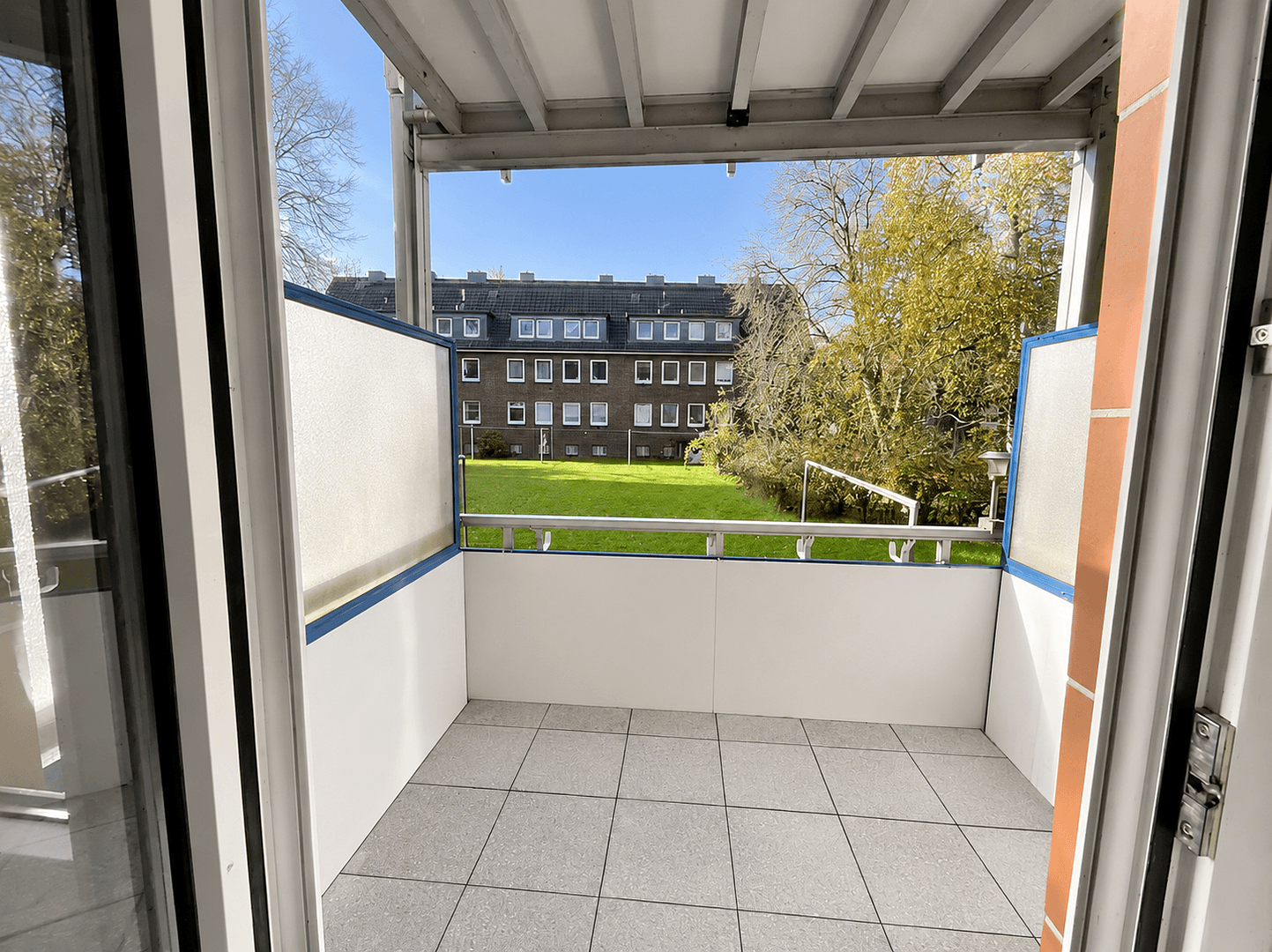 Prenájom bytu 3-izbový 59 m², Wilhelmshaven, Dolné Sasko Prenájom bytu 3-izbový 59 m², Wilhelmshaven, Dolné Sasko