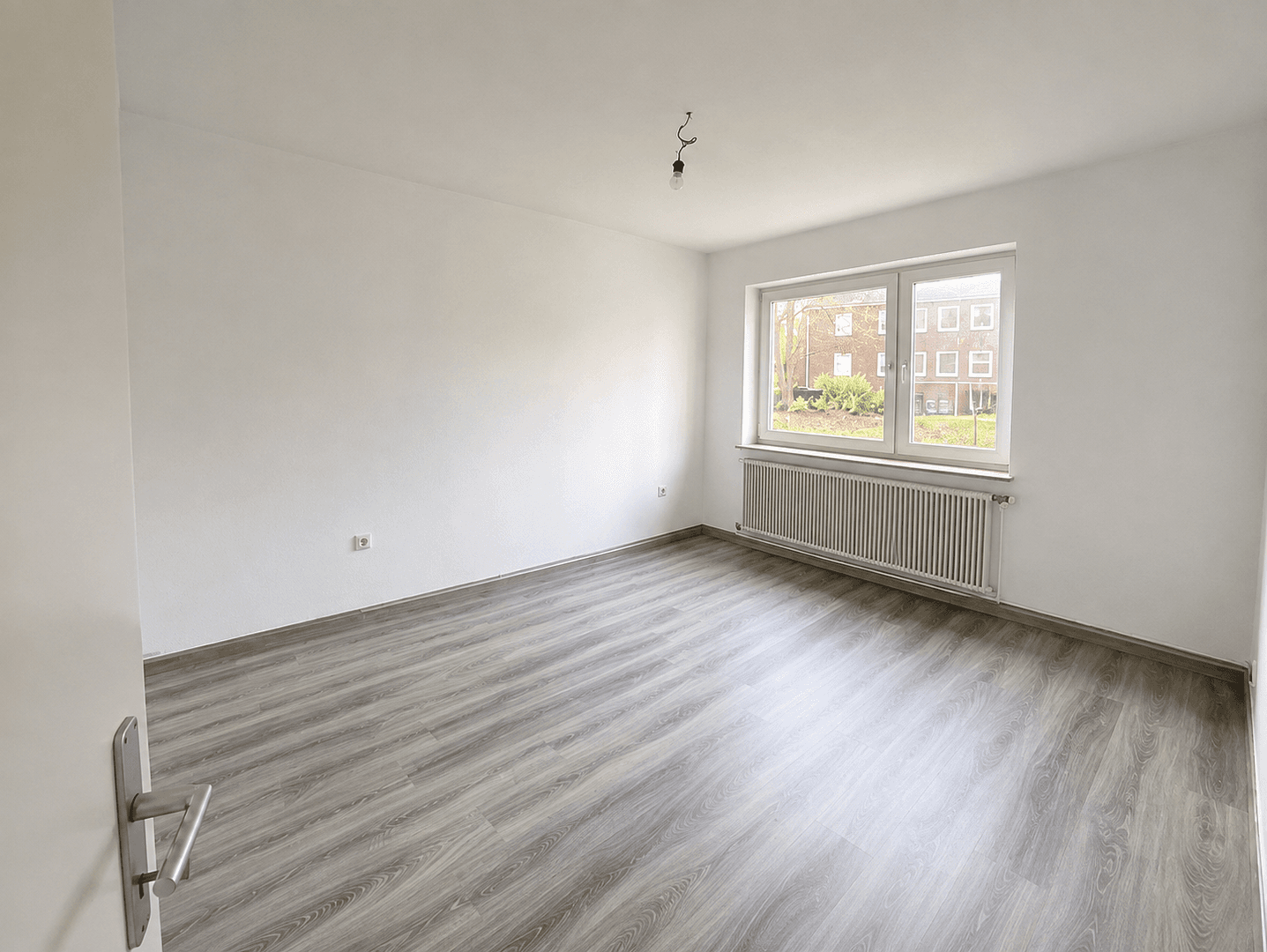 Prenájom bytu 3-izbový 59 m², Wilhelmshaven, Dolné Sasko Prenájom bytu 3-izbový 59 m², Wilhelmshaven, Dolné Sasko