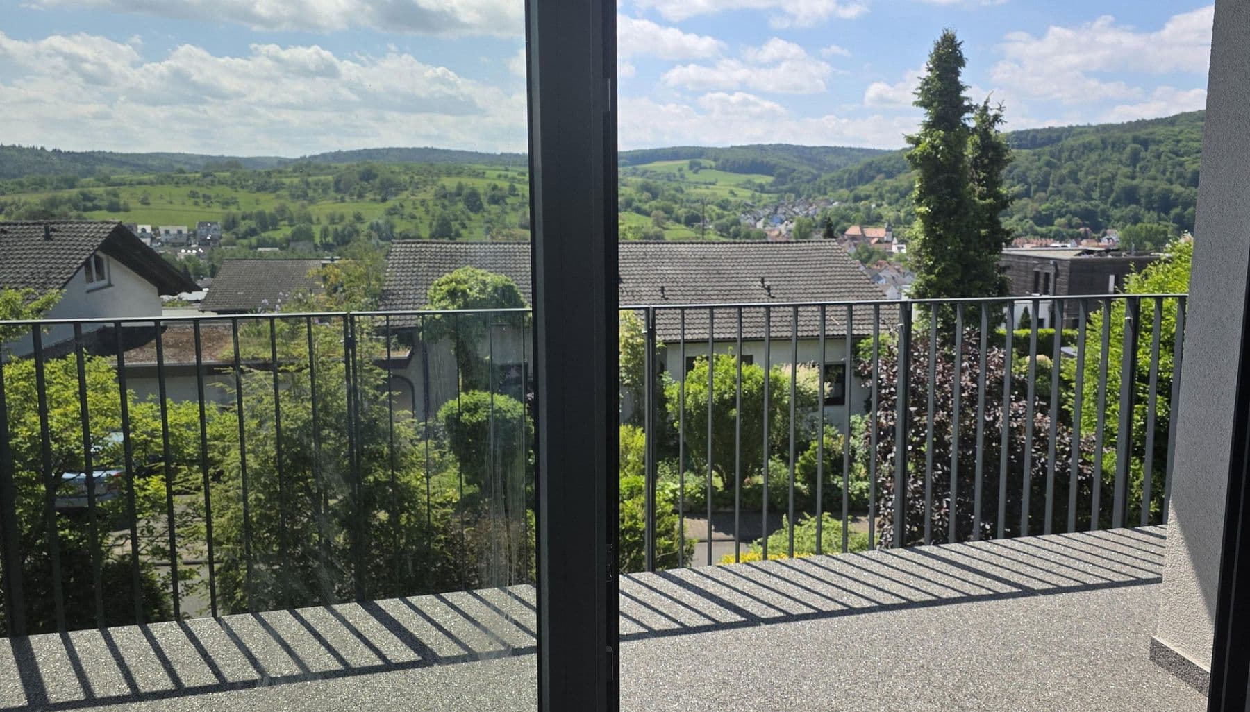 Prenájom bytu 2-izbový 91 m², Obernburg am Main, Bavorsko Prenájom bytu 2-izbový 91 m², Obernburg am Main, Bavorsko