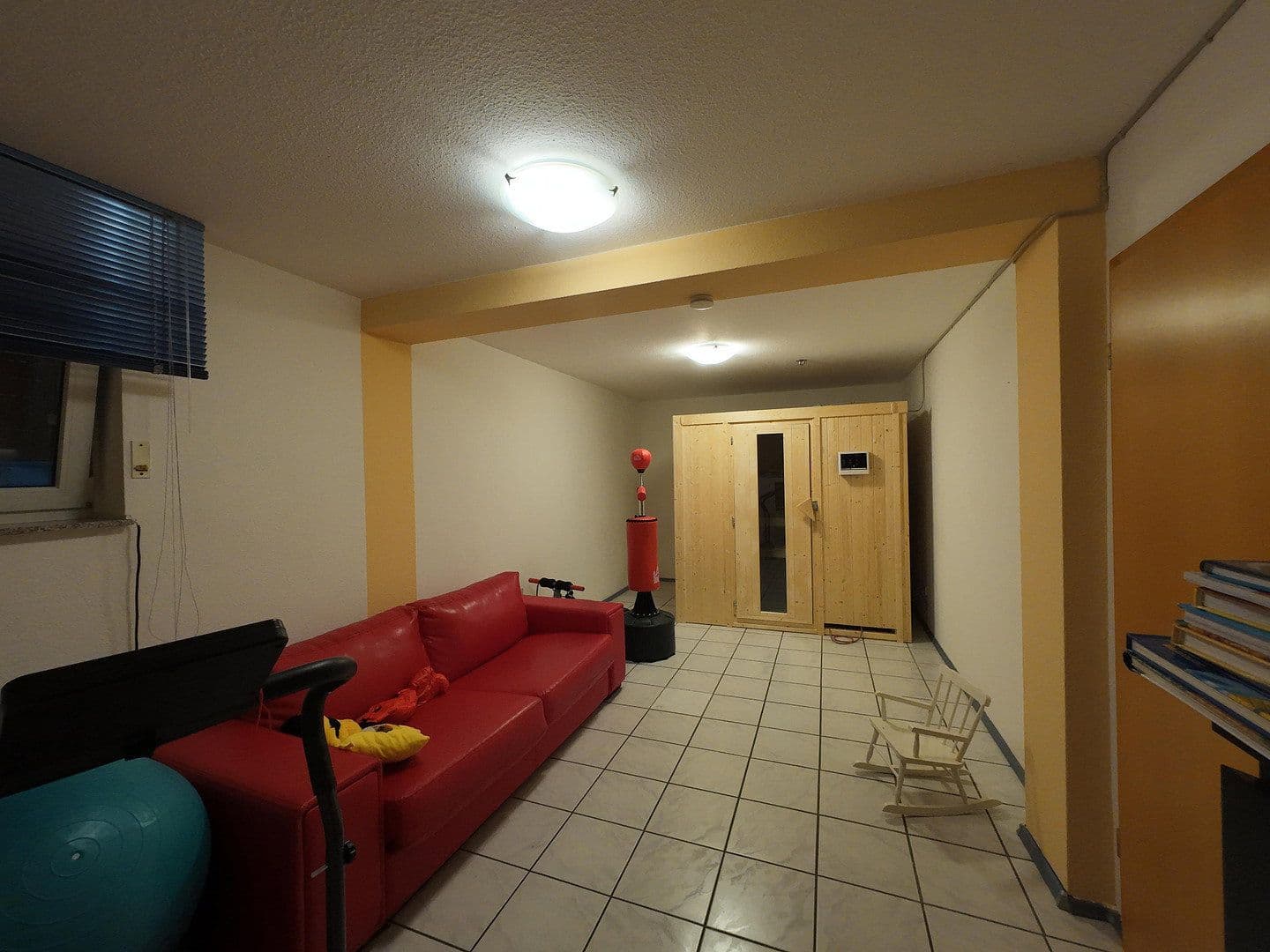 Predaj domu 133 m², pozemok 273 m², Gau-Odernheim, Porýnie-Falcko Predaj domu 133 m², pozemok 273 m², Gau-Odernheim, Porýnie-Falcko