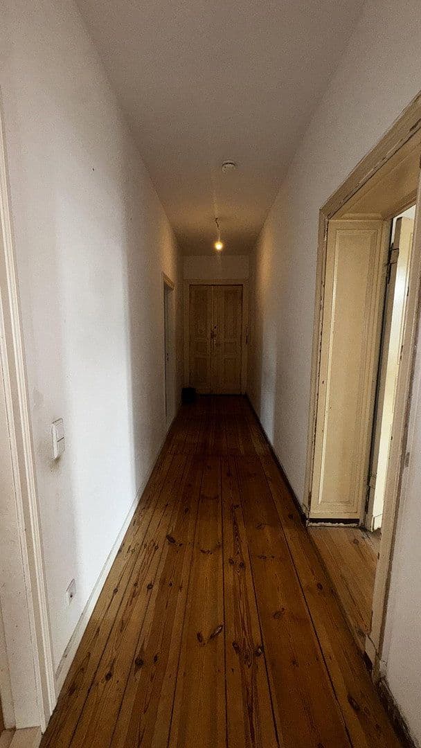Predaj bytu 3-izbový 107 m², Berlin, Berlín Predaj bytu 3-izbový 107 m², Berlin, Berlín