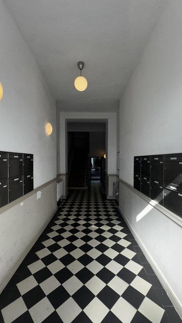 Predaj bytu 3-izbový 107 m², Berlin, Berlín Predaj bytu 3-izbový 107 m², Berlin, Berlín