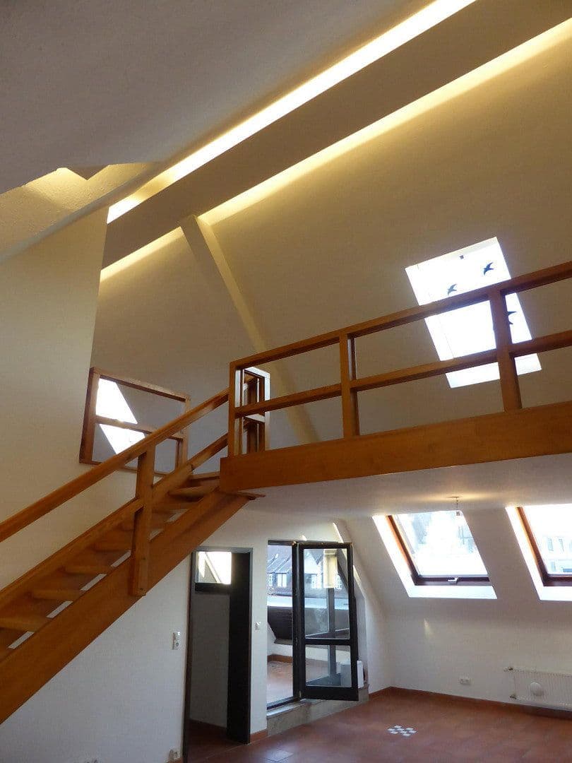 Prenájom bytu 5-izbový 150 m², Münzstr. 3, Würzburg, Bavorsko Prenájom bytu 5-izbový 150 m², Münzstr. 3, Würzburg, Bavorsko