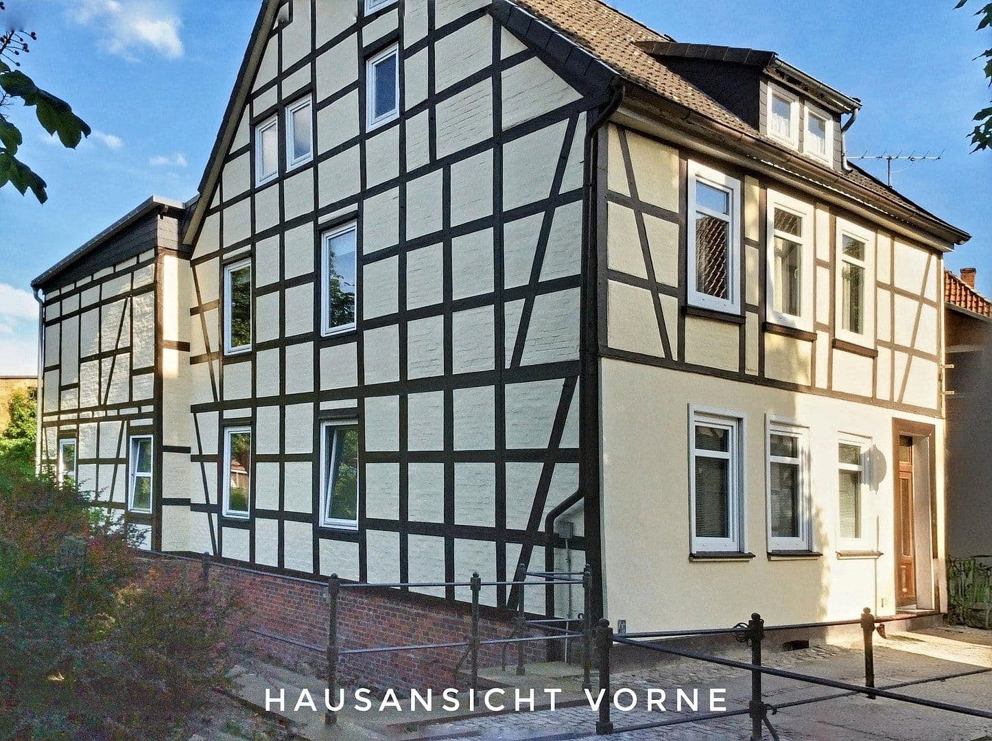 Predaj domu 202 m², pozemok 257 m², Uelzen, Dolné Sasko Predaj domu 202 m², pozemok 257 m², Uelzen, Dolné Sasko